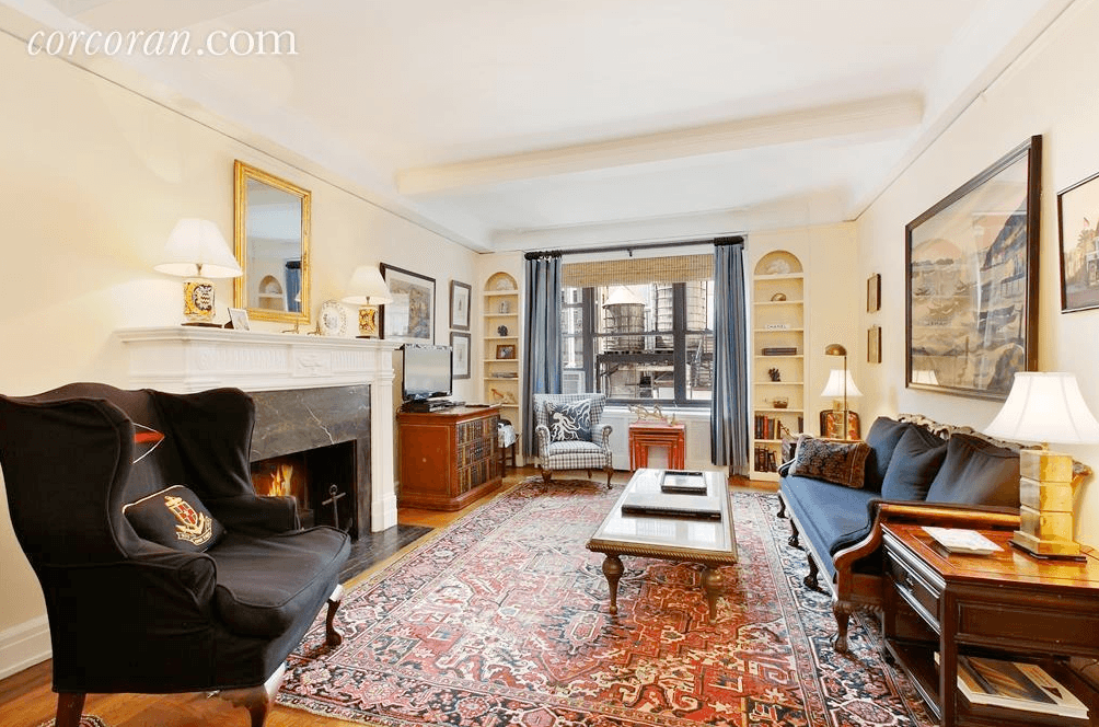 Twittering doorman tweets no more