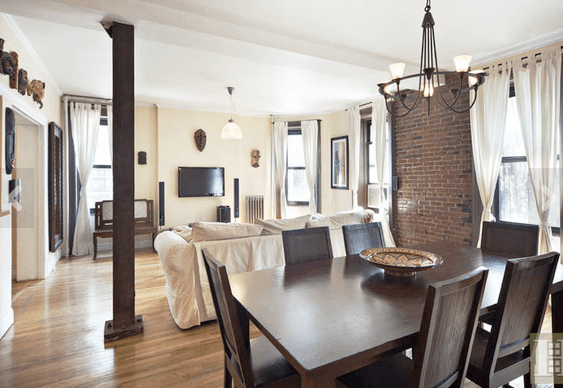 Twittering doorman tells all--one cranky moment at a time