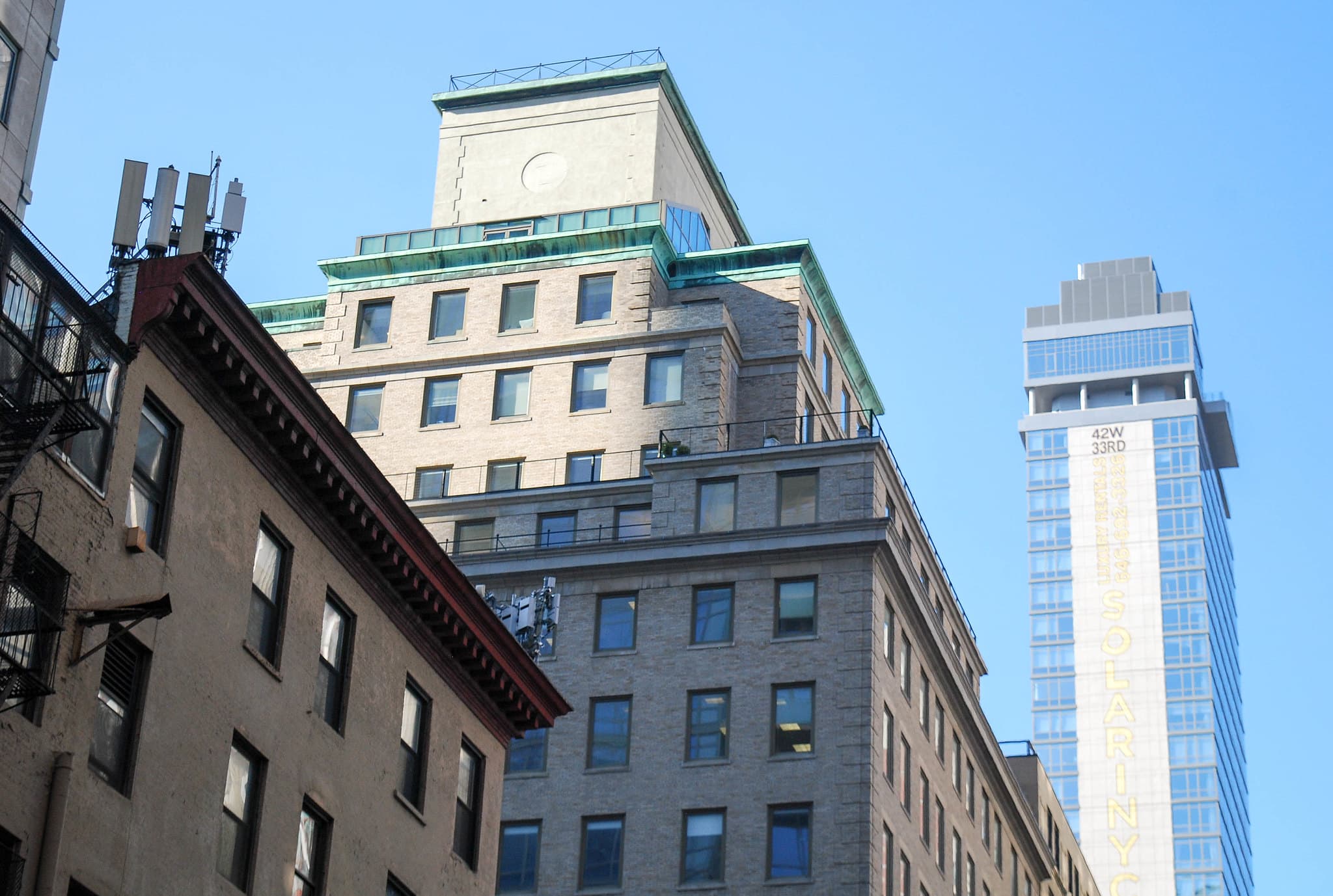 The Brick Underground Podcast: How to read between the lines of apartment listings—and get the most out of your search