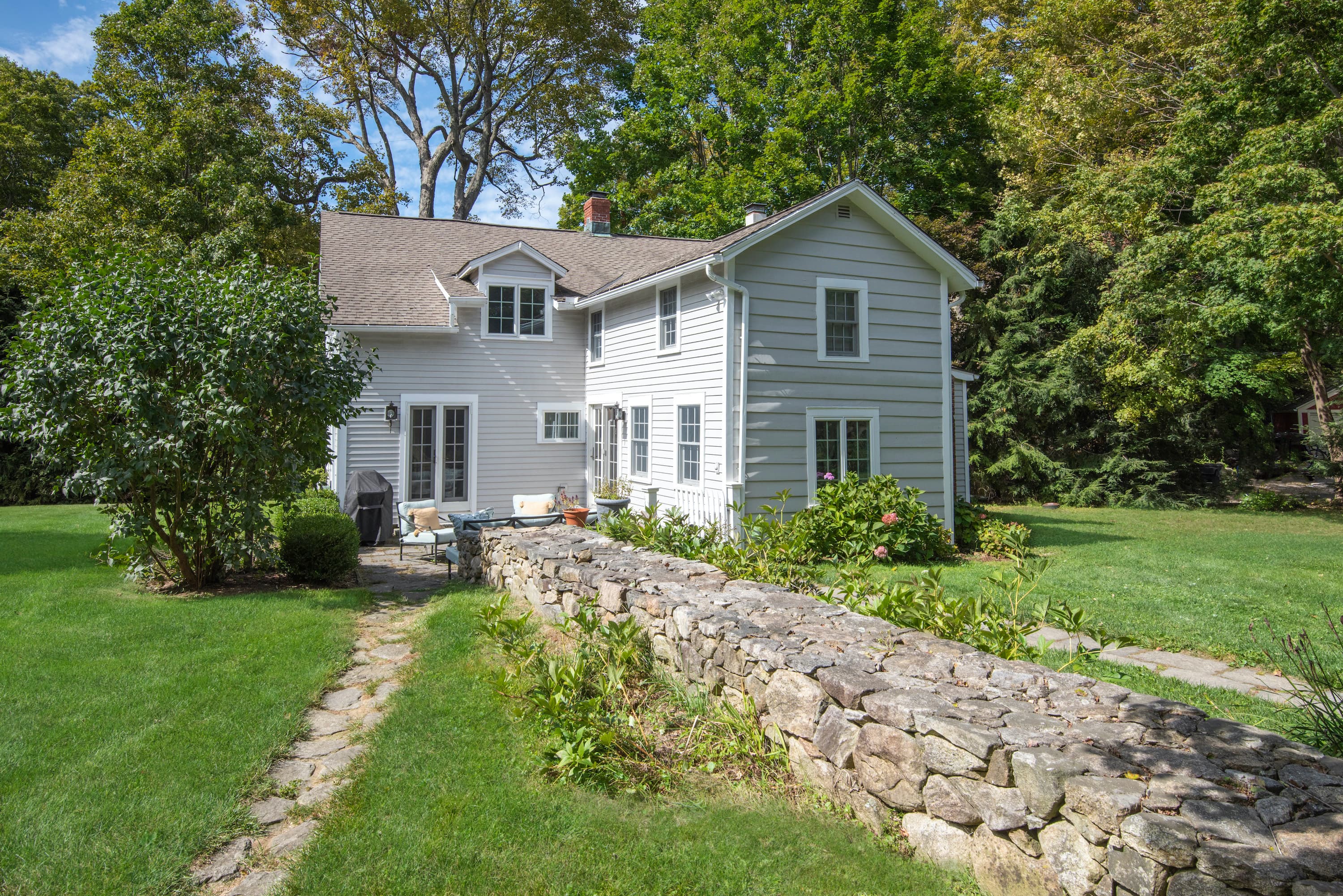 How the 'real estate whisperer' won a 30-way bidding war and landed his dream house 