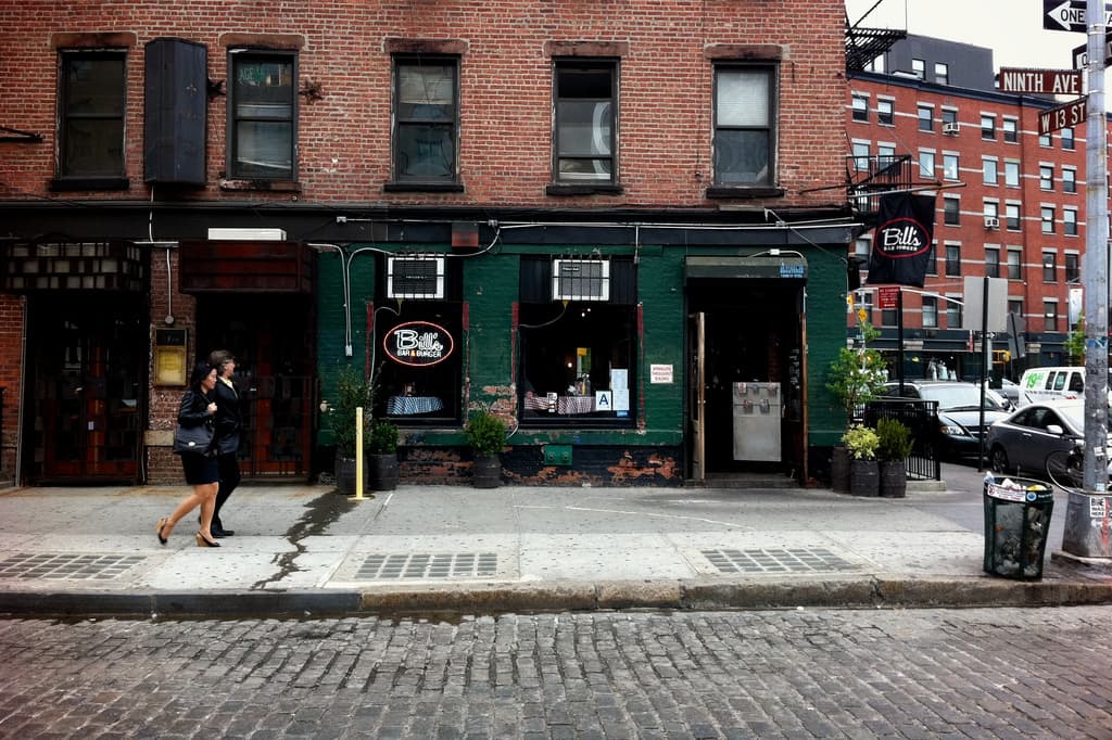 Best websites for no-fee rentals, a Bronx apartment for under $100k, & more top stories 