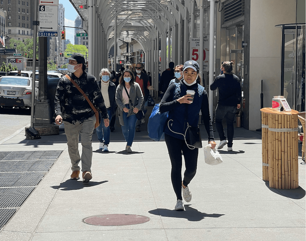 Rooftop safety concerns, more Brooklyn ferry closures, & more