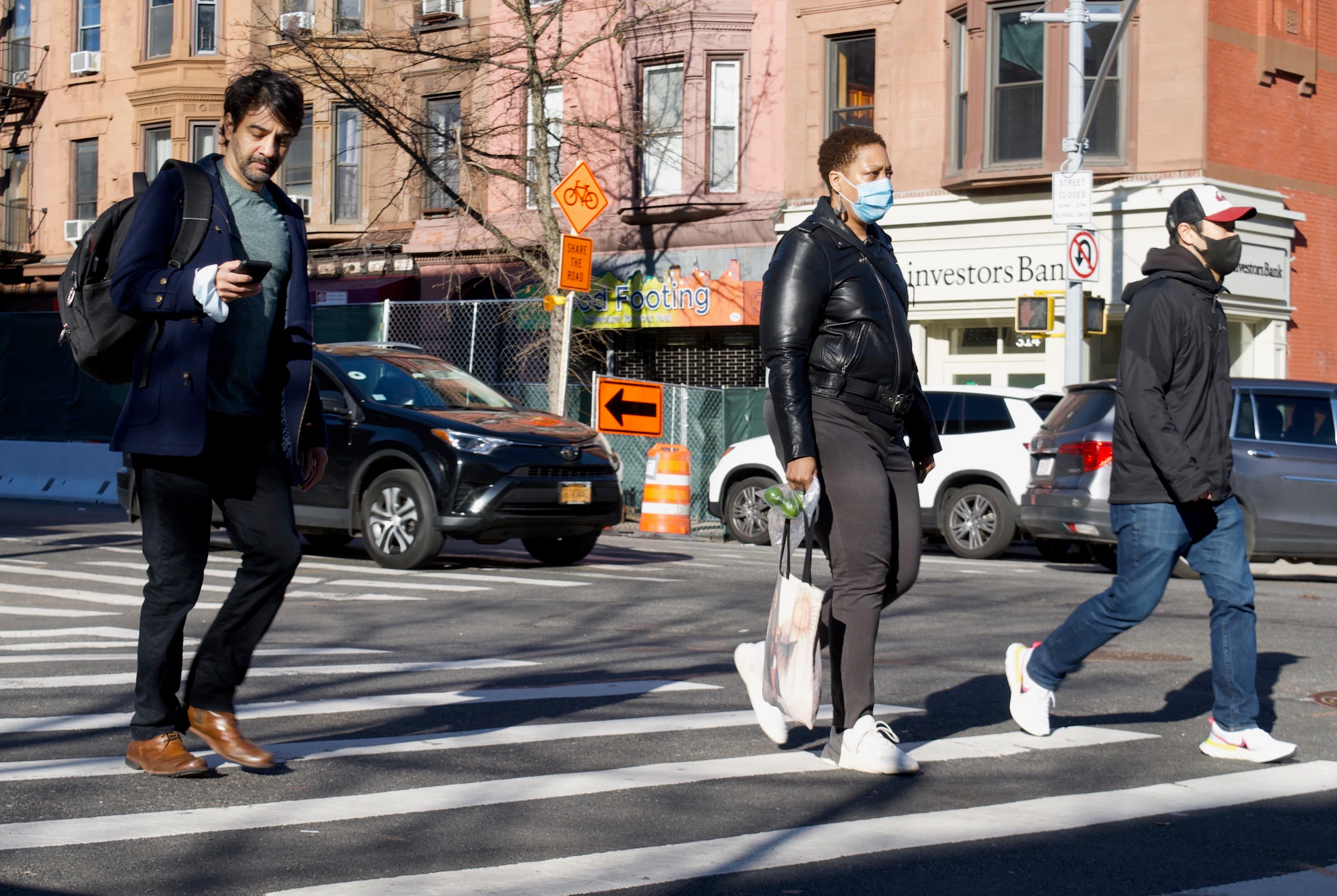 Doorman strike looms, skirting emission laws, & more