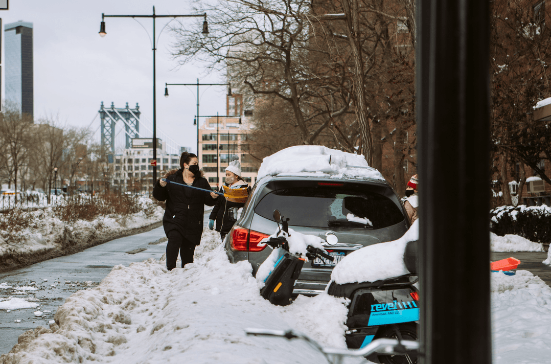 Vaccines at Citi Field, sports stadiums to reopen to fans, & more