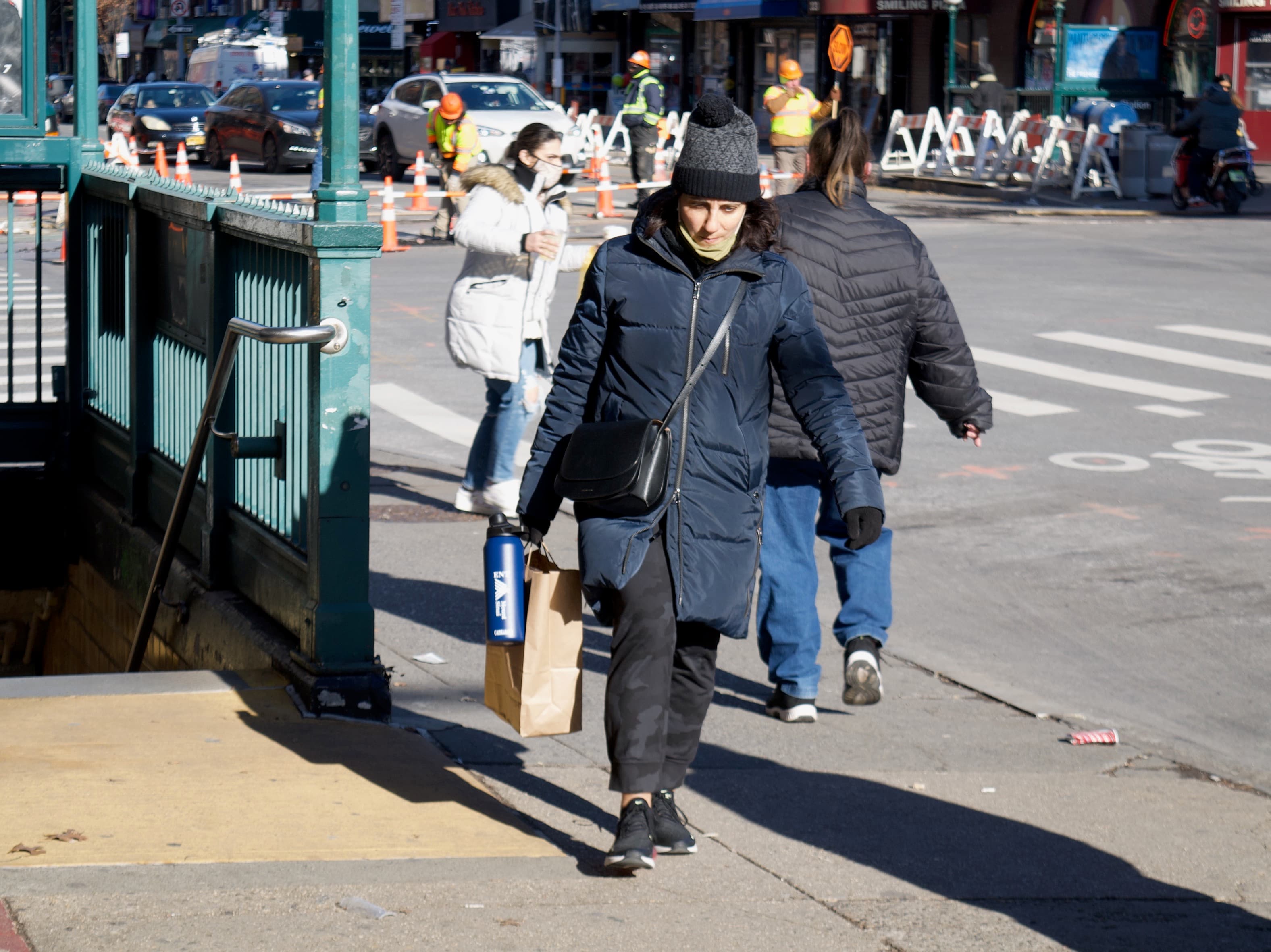 Faulty doors at Bronx fire, renters with criminal records, & more