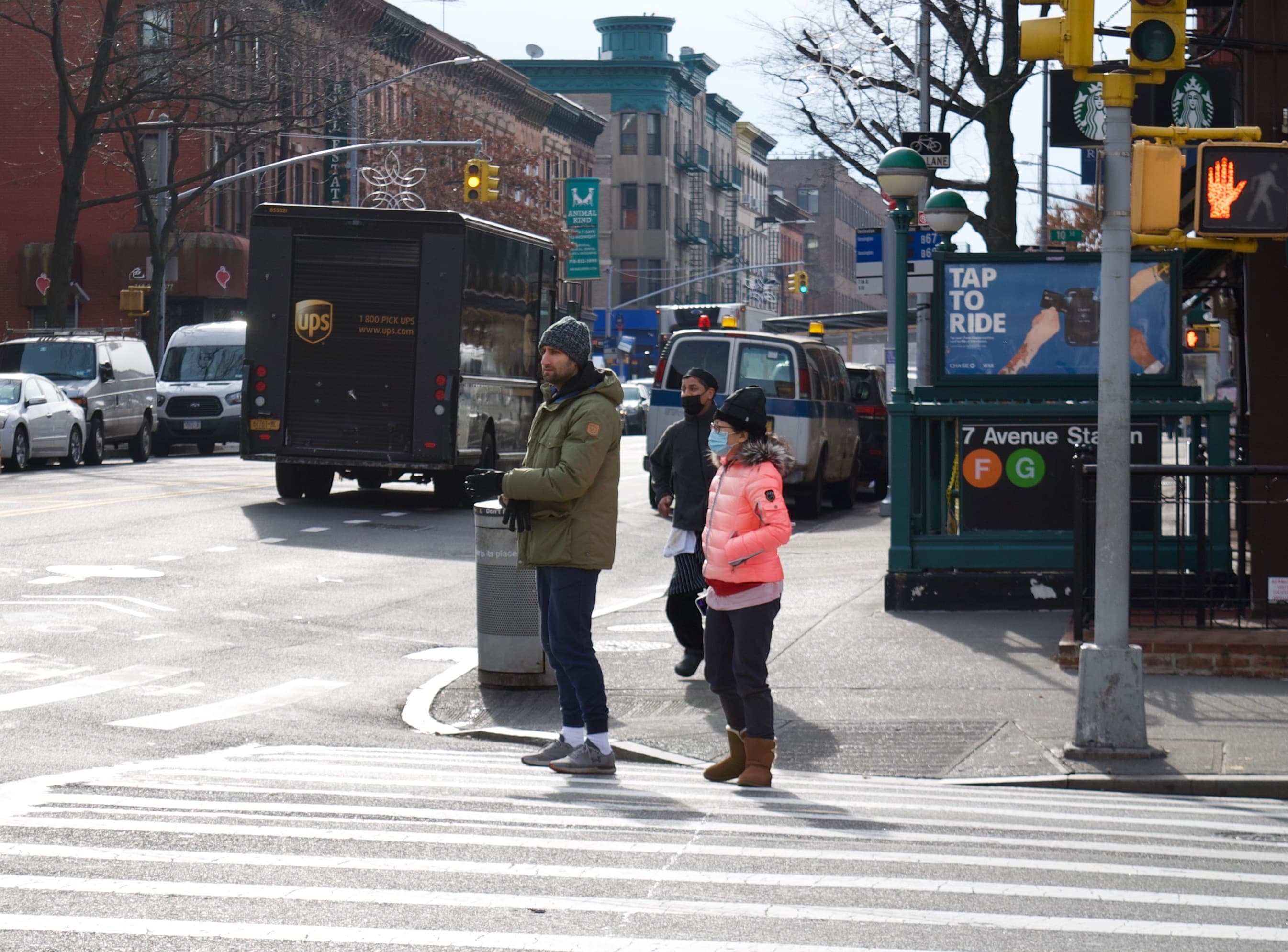 Ending Trump's NYC contracts, proposed extension of High Line, & more