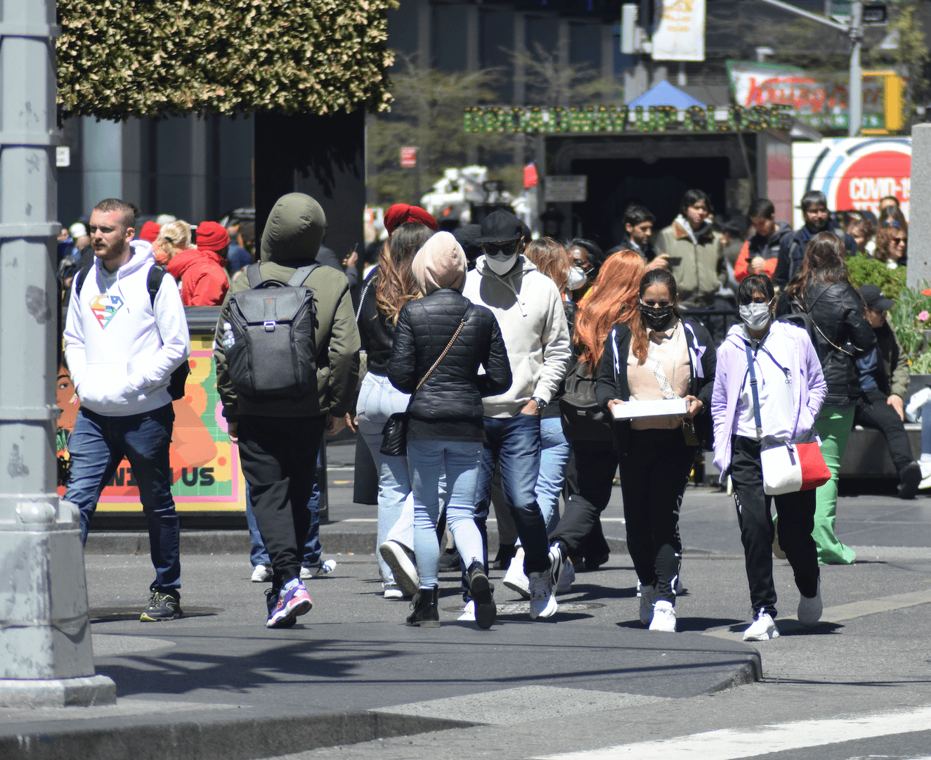 Fed raises interest rates, new bill blocks foreclosures, & more