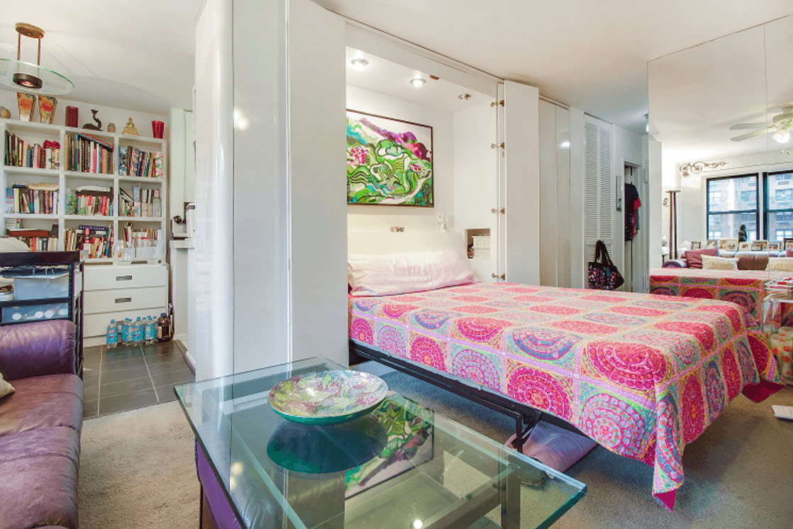 This studio near the Second Avenue subway is so spacious it has room for a home office