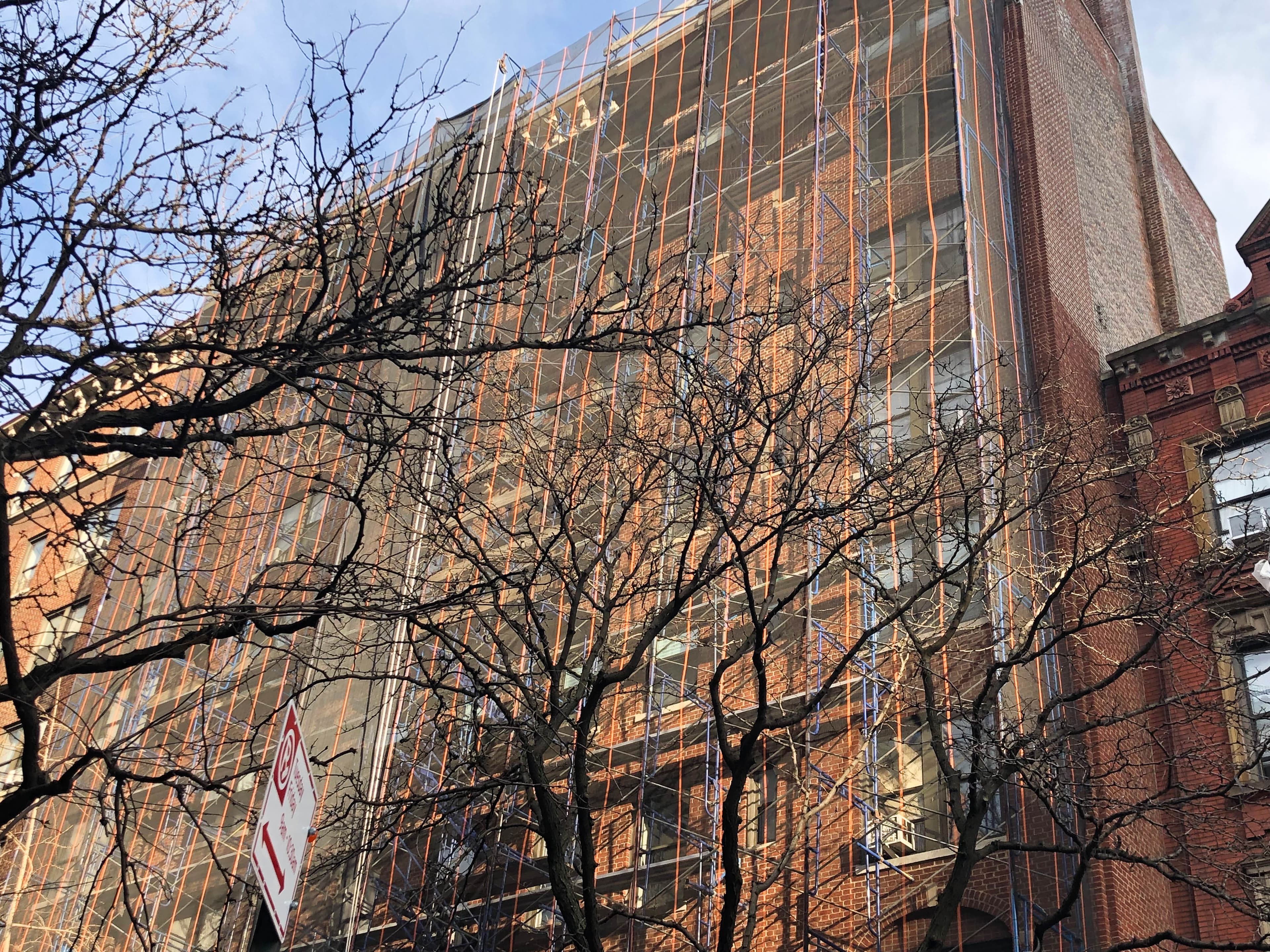 7 tips for dealing with scaffolding outside your NYC apartment