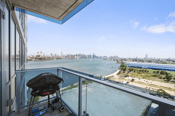 Balconies, bathrooms and, yes, even washer/dryers are bothering New Yorkers