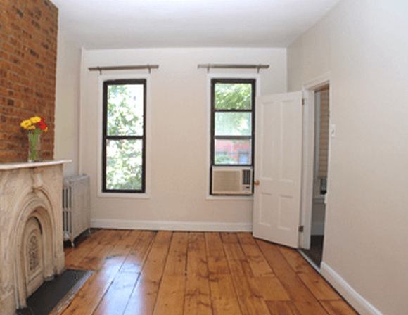 Would you pay $4,975 a month to have the de Blasios as your landlords?