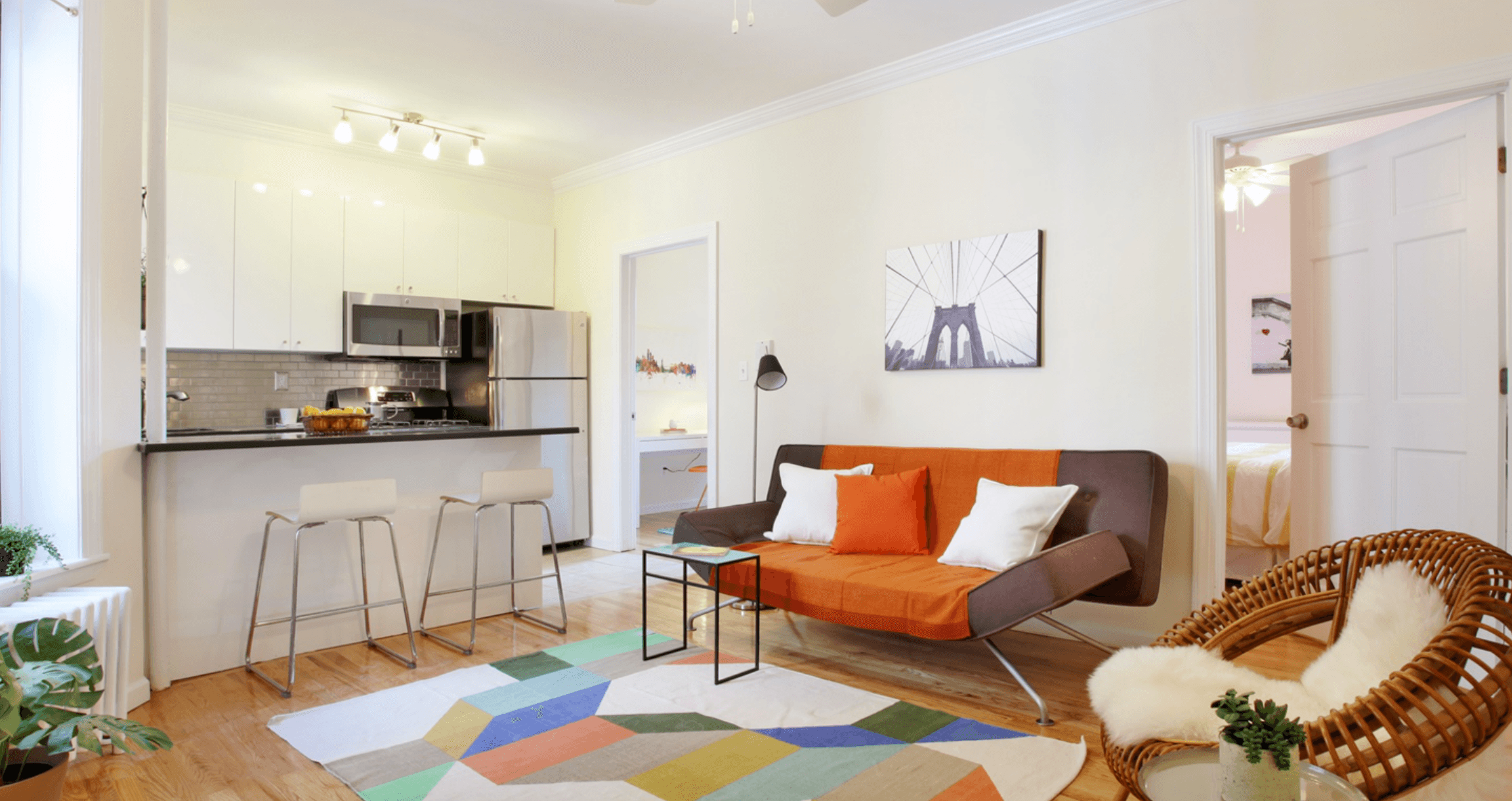 Classic rental-search mishaps (and how to avoid them), why your apartment hunt is like a rom-com, and more