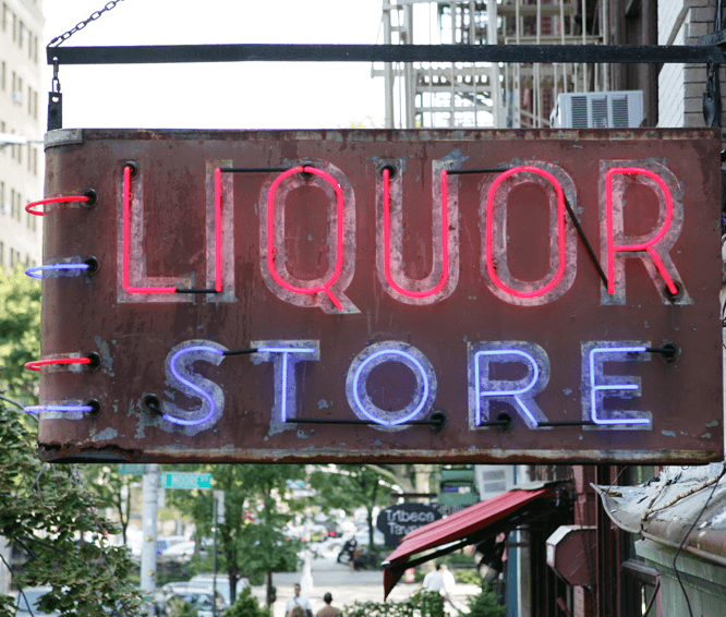 Gentrification's telltale signs, jazz up your boring hallway, and more