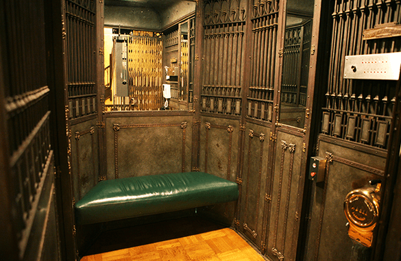 Life inside a historic home, the coolest elevator in NYC, and more