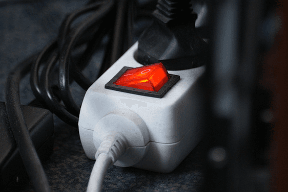 Apps to manage apartment life, a Con Ed price hike, and more