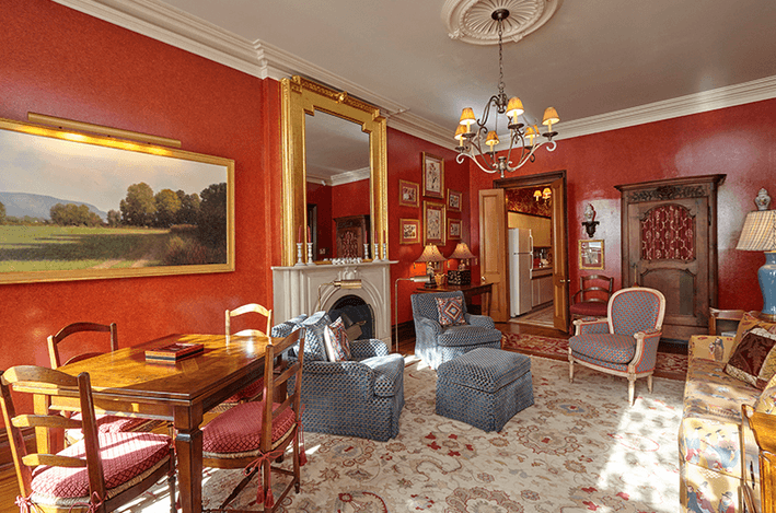 A Murray Hill co-op with an elegant, old-world vibe