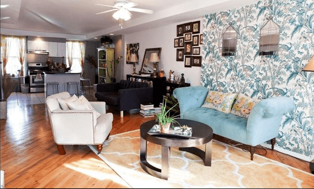 Three rental experts can't agree on this Carroll Gardens studio. Would you take it?