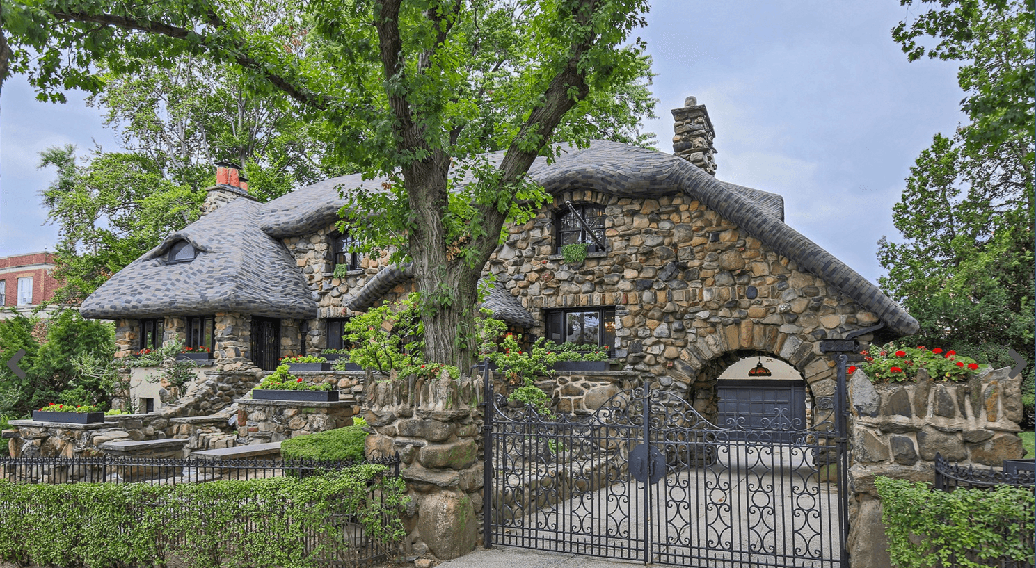 "The Gingerbread House," a Bay Ridge fairy tale mansion, is back on the market 