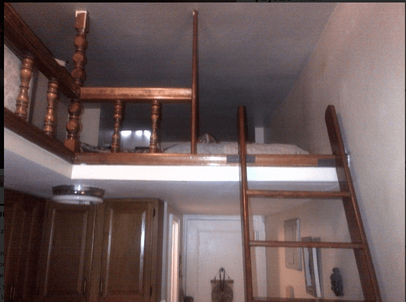 Could an apartment like this—at a price like that—only fly in NYC?