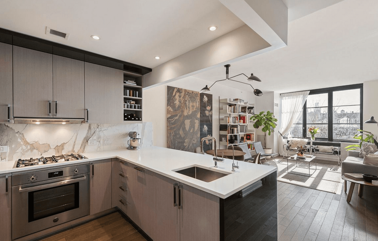 This Chelsea penthouse comes with its own tricked-out, rooftop cabana