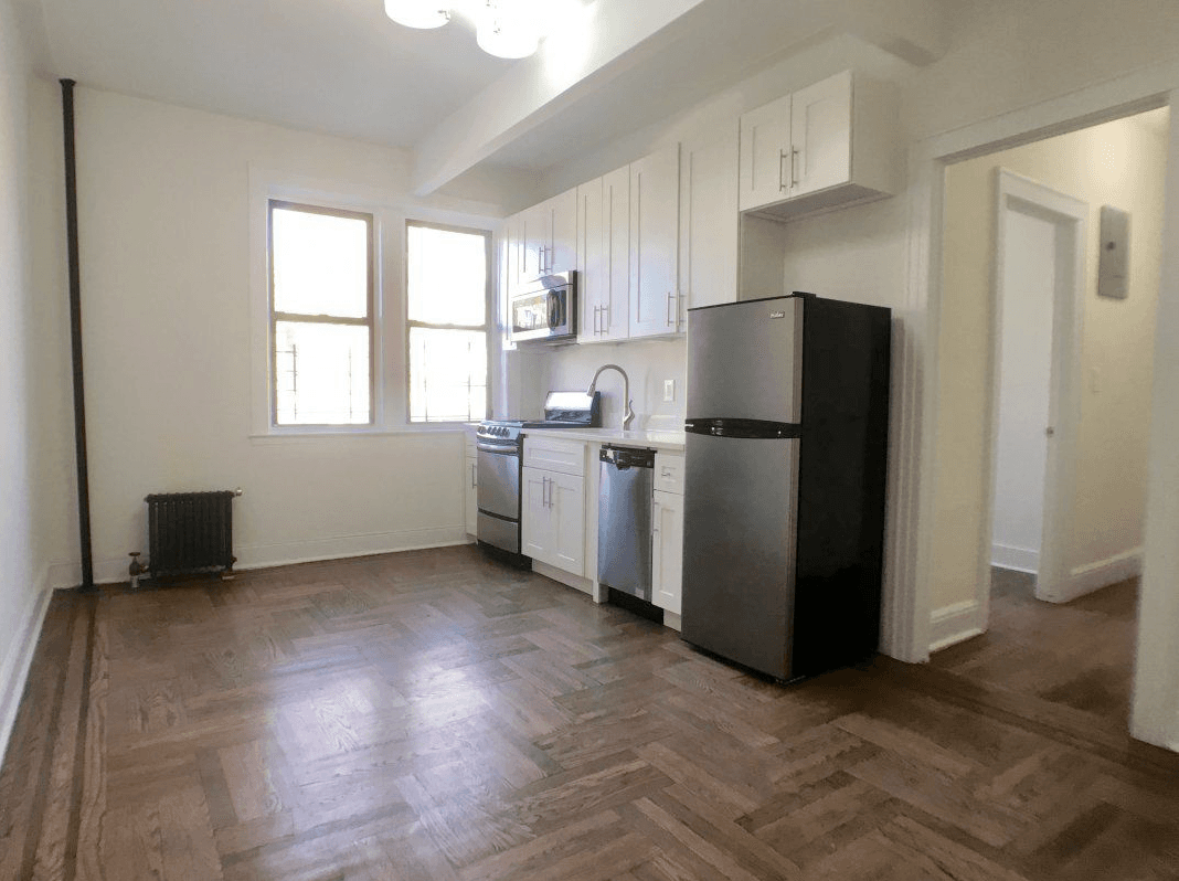 An under-$2,000 apartment in Brooklyn has our experts divided