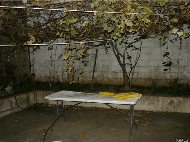 Please don't try and sell your home with photos like these, we beg of you