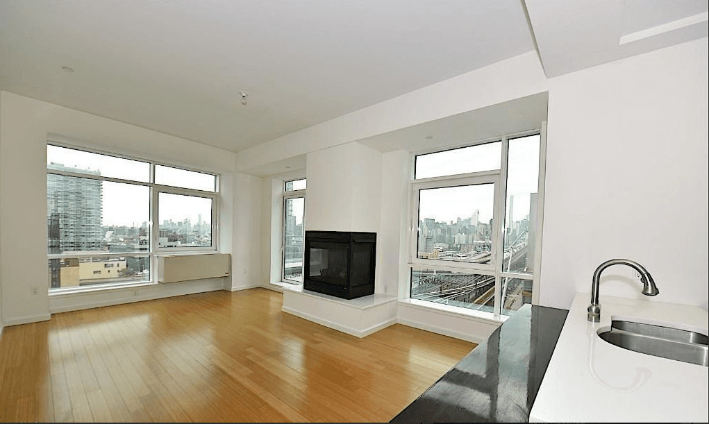 This LIC two-bedroom is modern and convenient. But is it worth a $3,800 price tag?