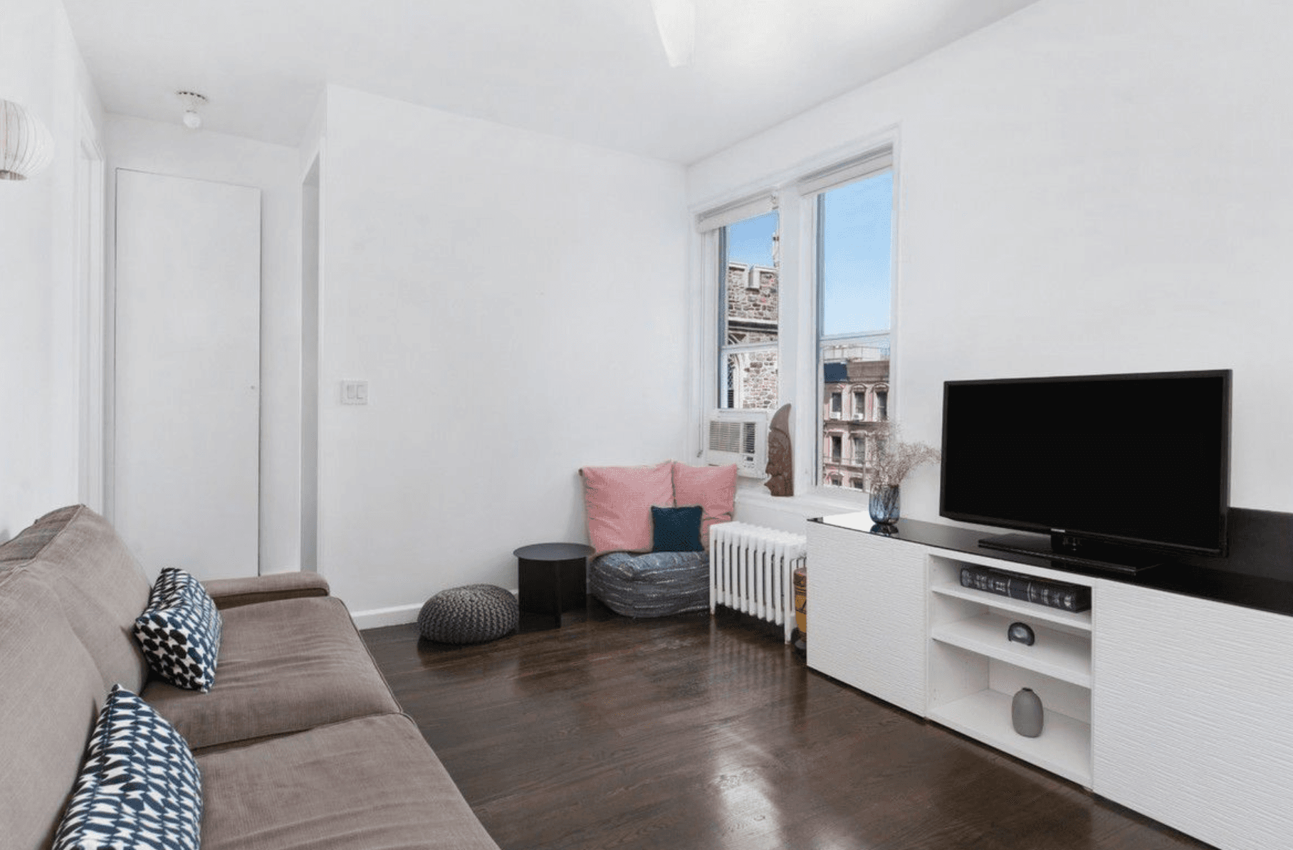 This Harlem prewar is stylish and offers good value at $375,000