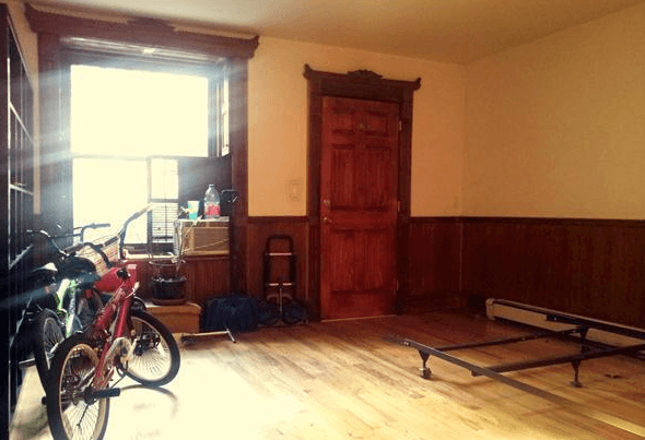 A sunny Harlem studio for $1,500 a month, but only if you'll take the ground floor
