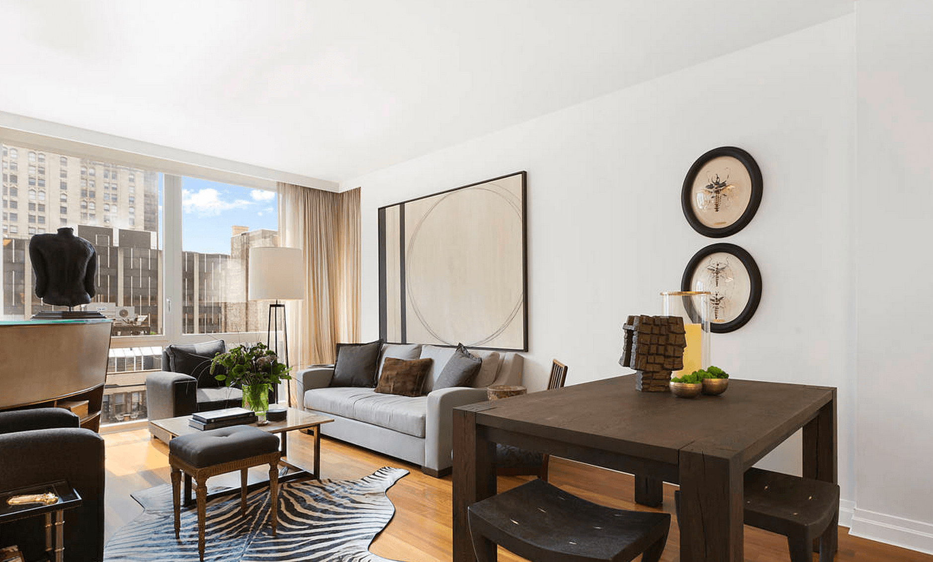 A high-design Flatiron rental—with classic skyline views