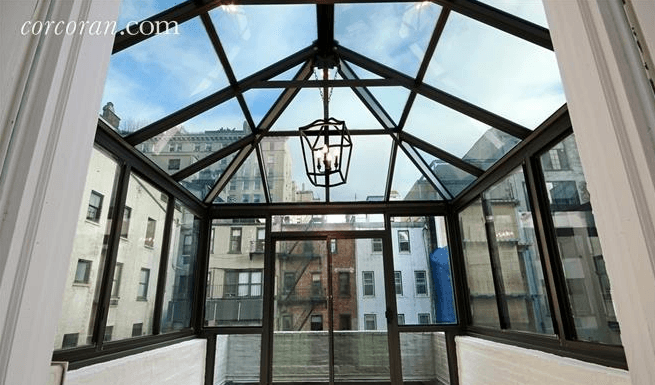 Rent an apartment with a private solarium—and the Met as your neighbor