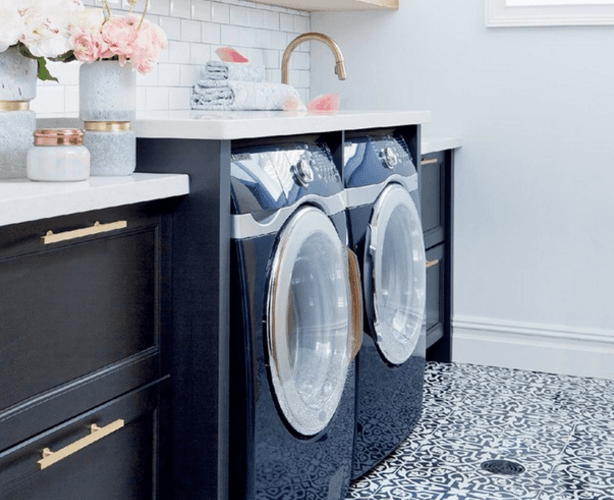 Luxe laundry rooms, bidding war 101, and more