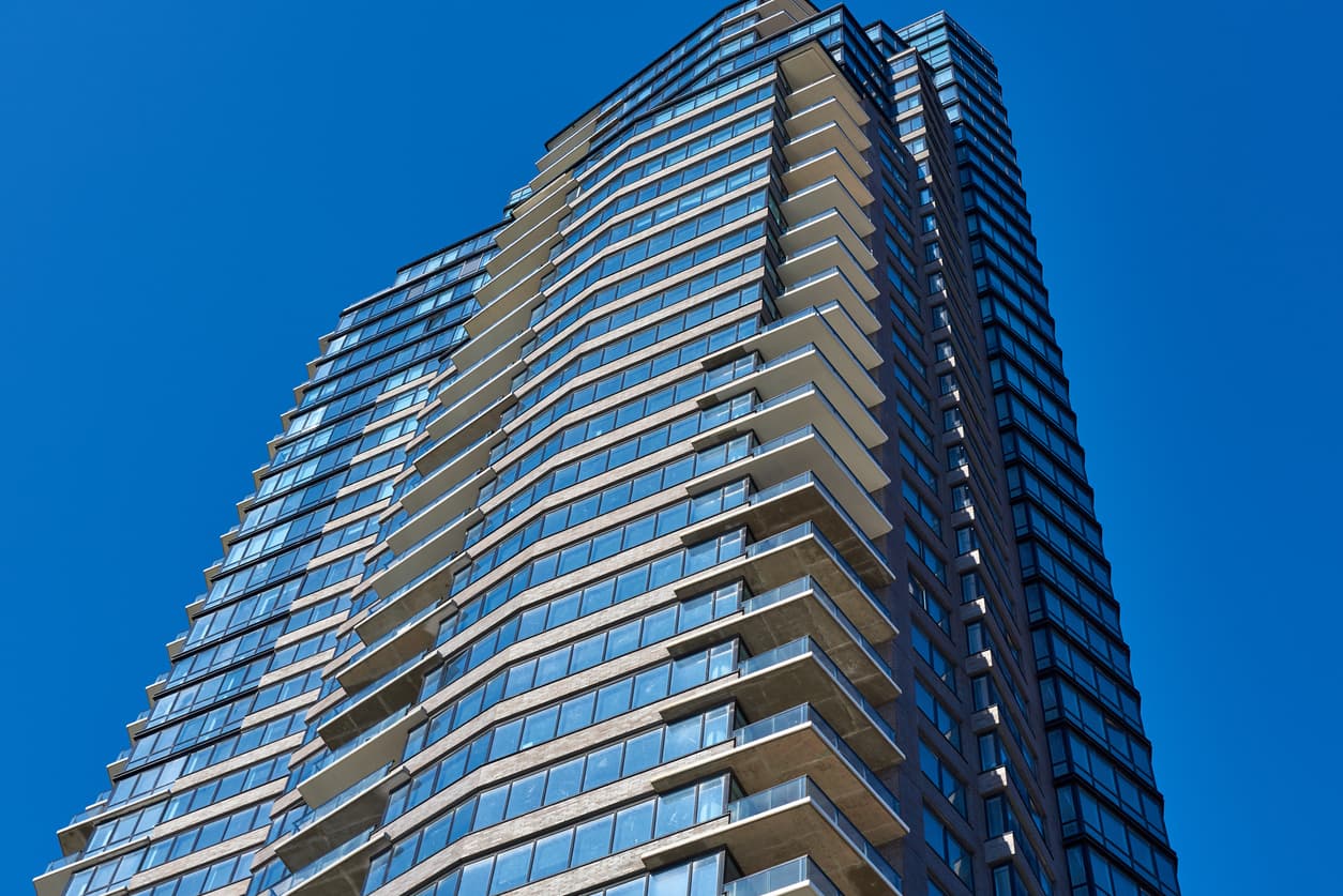 The Brick Underground Podcast: Ryan Serhant on new development deals for buyers