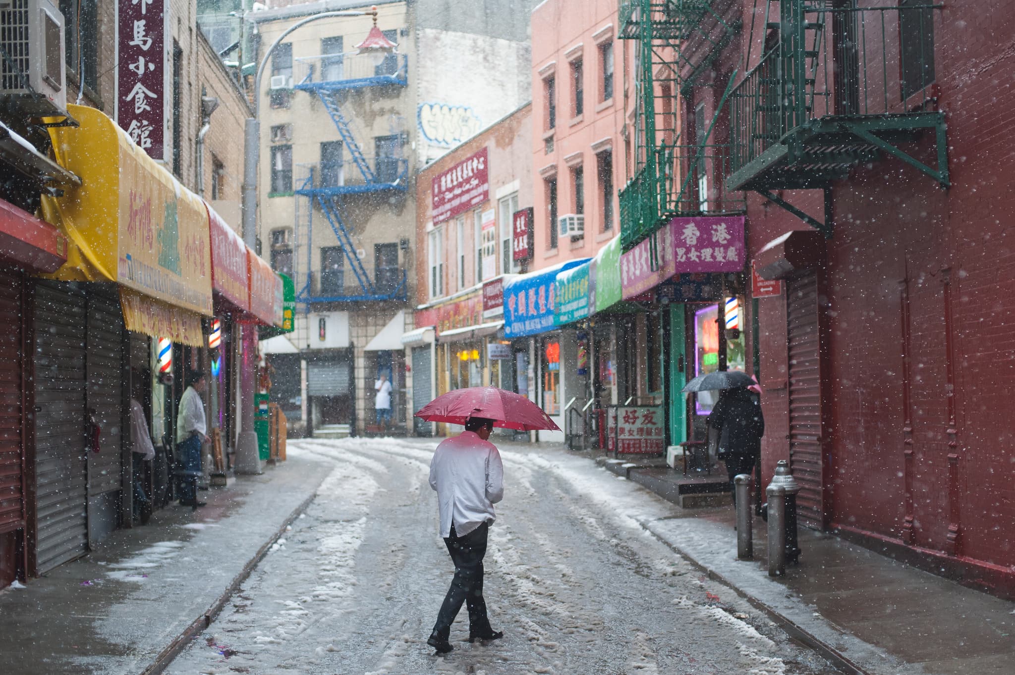 Kicking around a cap on brokers' fees, the NYC rent reform fight, & more