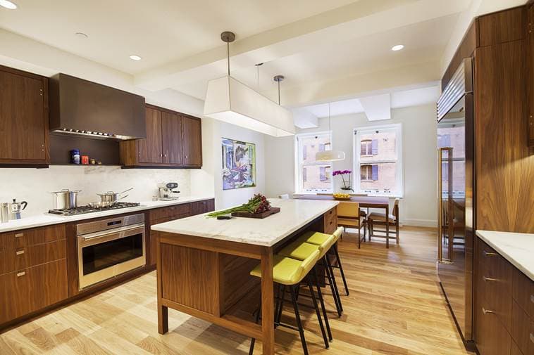 These chic custom cabinets will have you craving more time in the kitchen