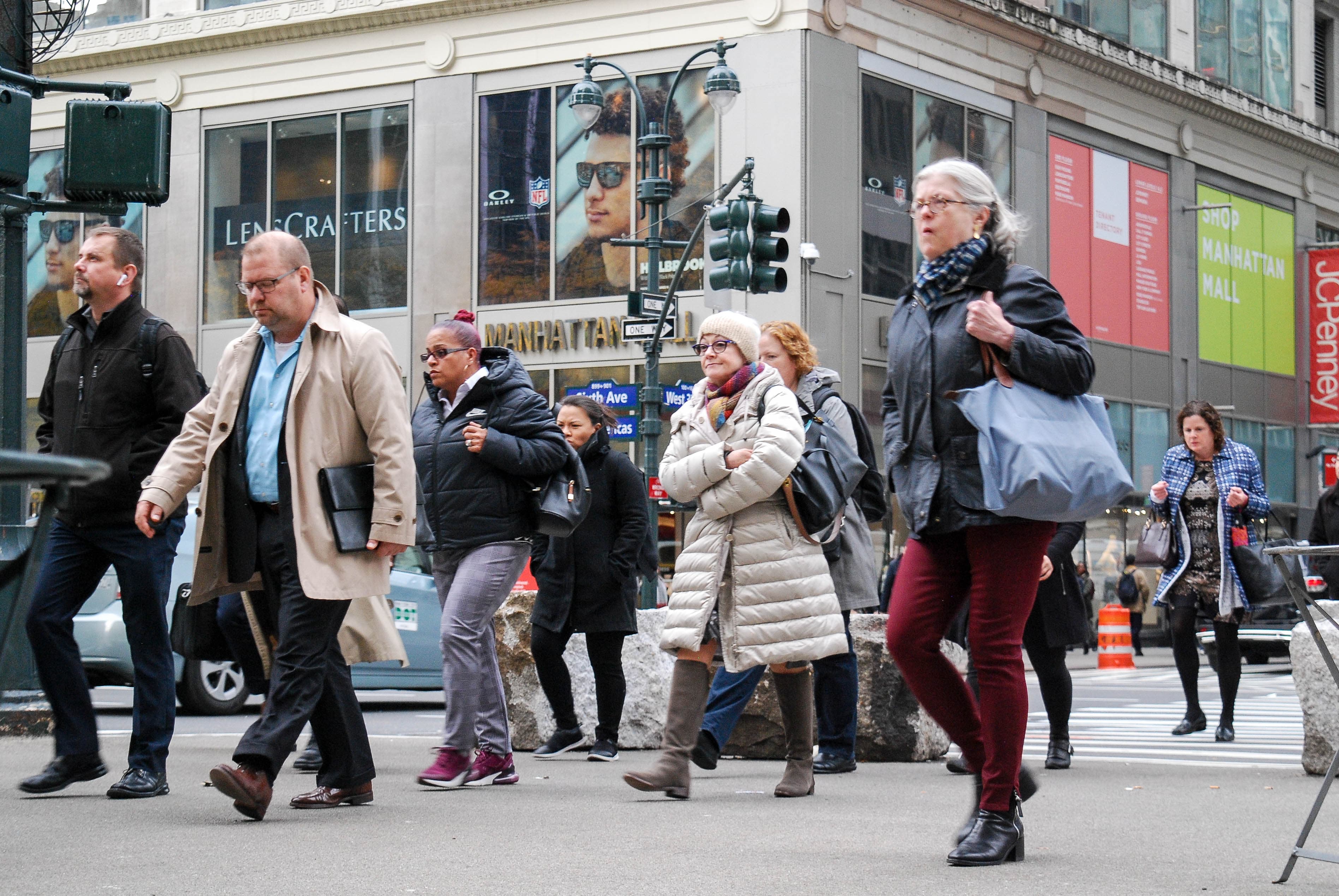 Illegal Airbnbs in NYCHA buildings, mass transit overhaul in Midtown East, & more