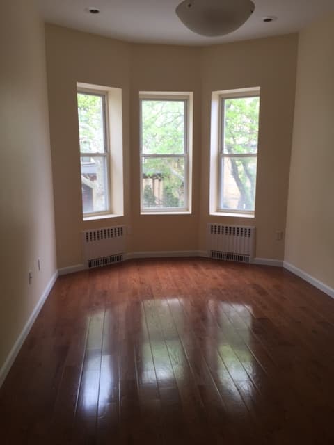 A $2,500 three-bedroom in a much-talked-about Queens neighborhood. Is it too good to be true?