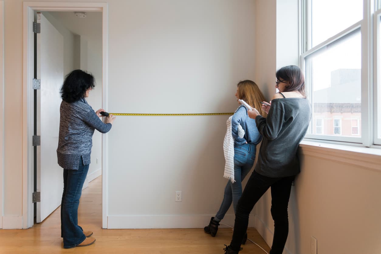 5 reasons you should take a measuring tape to your next apartment viewing