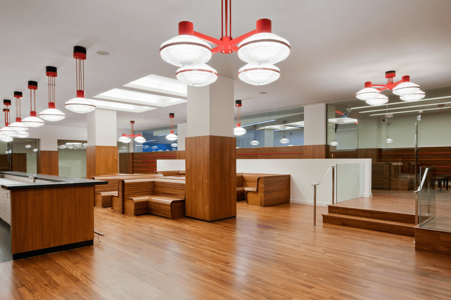 What you need to know if you're apartment hunting for a building with a party room