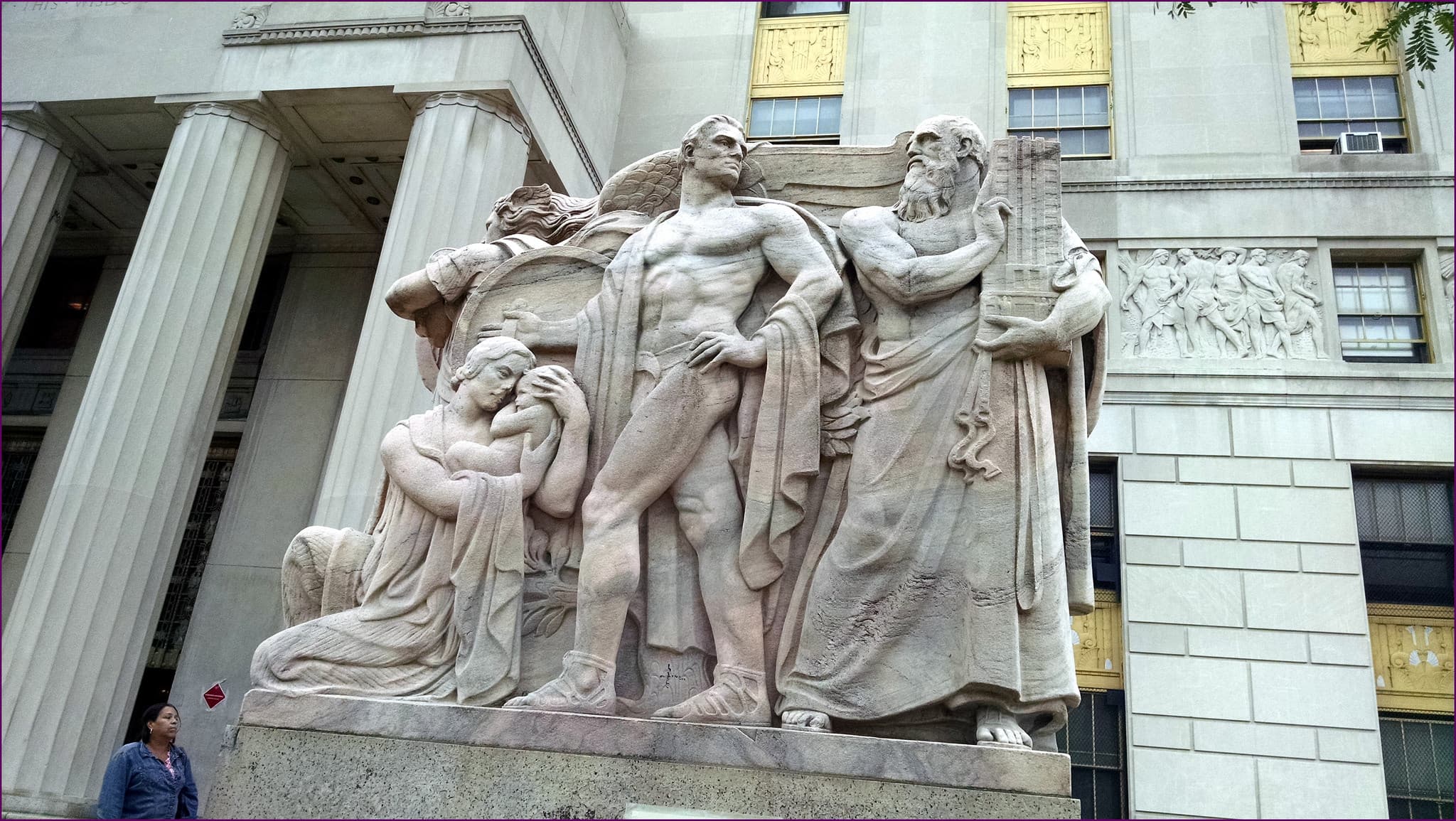 The Concourse: The insider's guide to living there