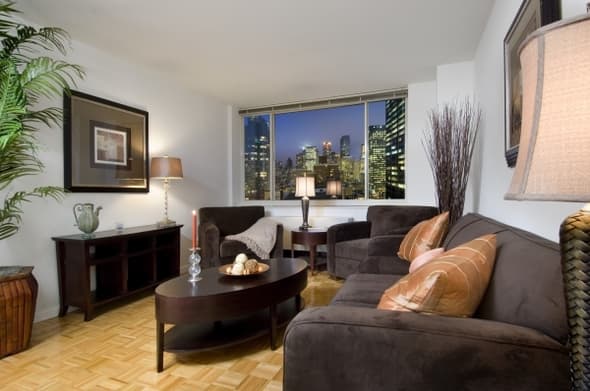 Low-Fee Rental Roundup: Greenpoint, Tribeca, LIC and more, from $1,300 to $4,700 a month