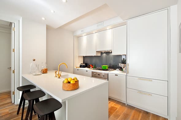 Low-Fee Rental Roundup: Dumbo, Tribeca, Hell’s Kitchen and more, from $2,900 to $12,950 a month