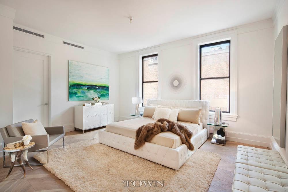 An Upper East Side penthouse that practically demands a party