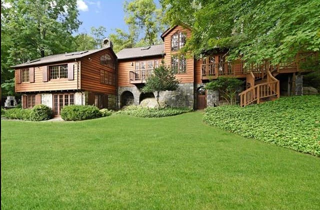 This three-bedroom house in Carmel comes with country club perks