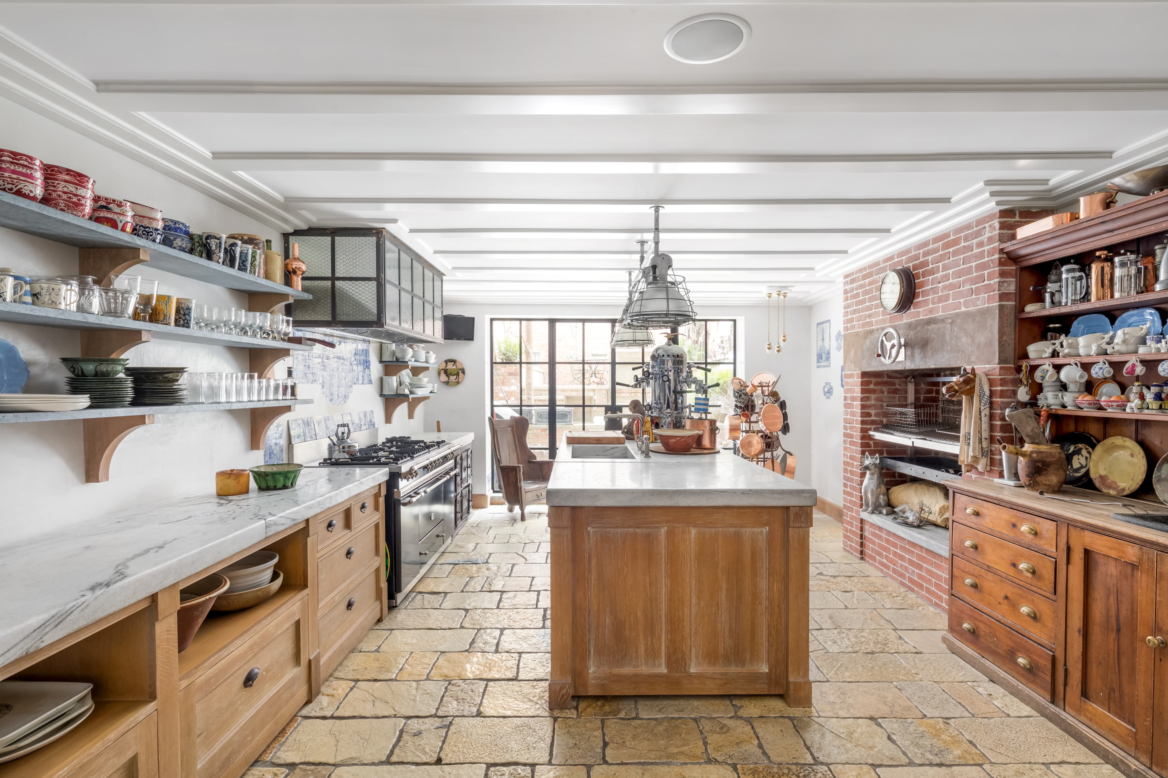 Want to use reclaimed materials and appliances for a renovation? Here's what you should know 