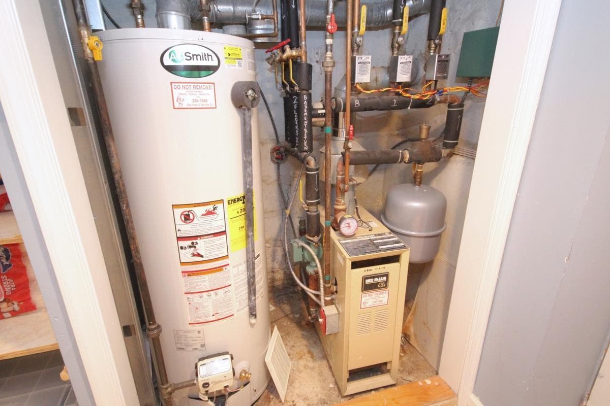 Why is there a photo of a water heater in this single-family listing? 