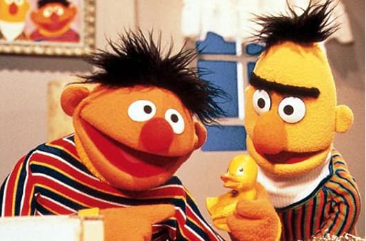 What's the ideal roommate setup: perfect strangers or BFFs?