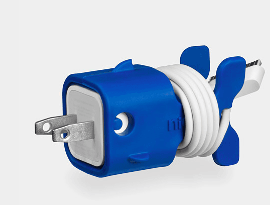 Keeping cords in check, futuristic kitchens, and more