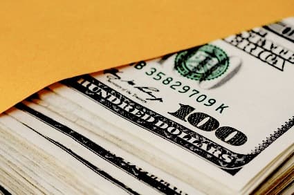 Bed bugs reunite Upper East Side woman with missing $10,000