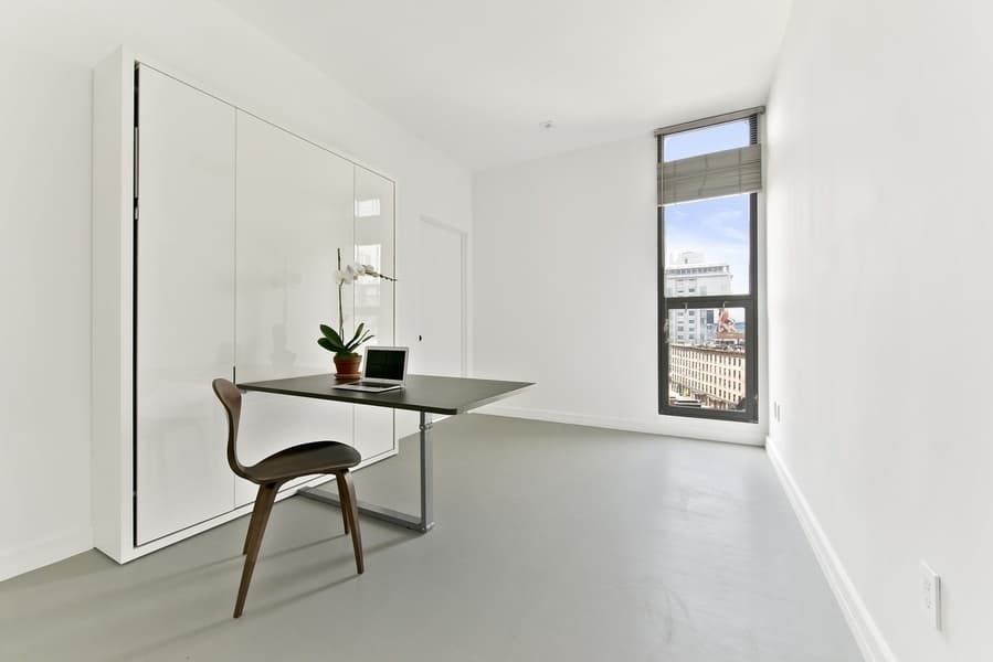 Real Estate Wants: Minimalist home offices